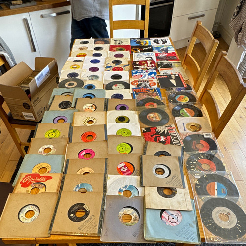 Job lot bundle 200 - , singles